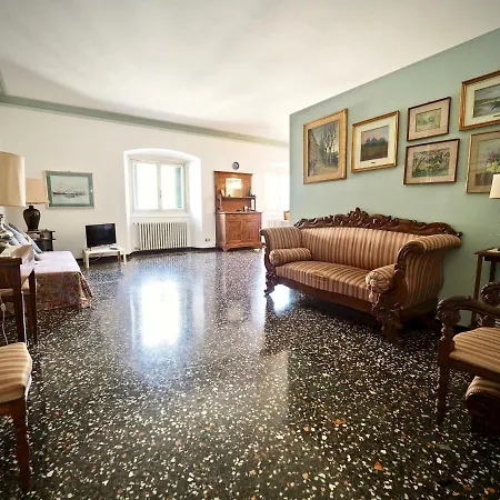 Reggia San Lorenzo Di Fronte Alla Cattedrale Apartamento Génova